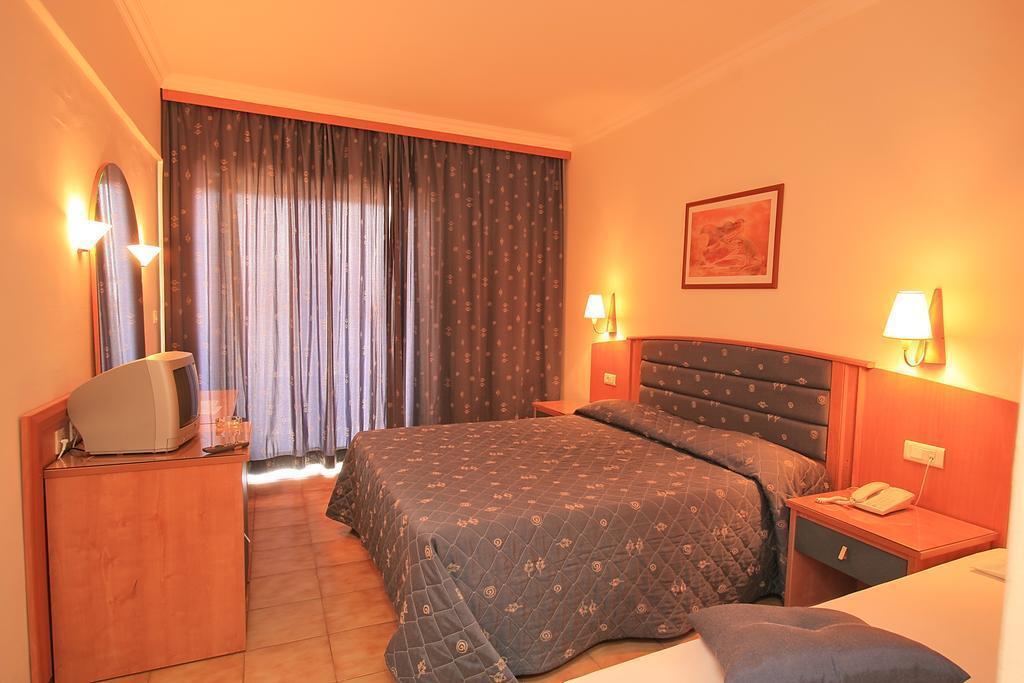Virginia Family 4* Kallithea (Rhodes)